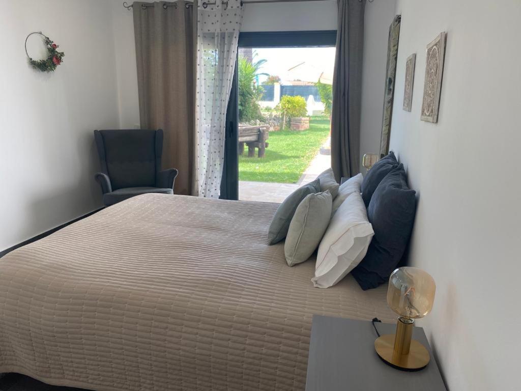 Garden Apartment Dona Amelia Абрантеш Екстер'єр фото